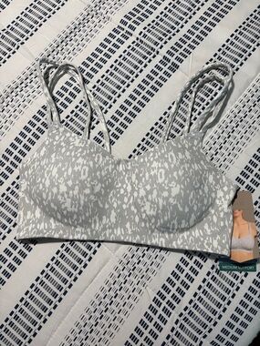 Wireless Medium-Support Printed Bralette in Light Gray